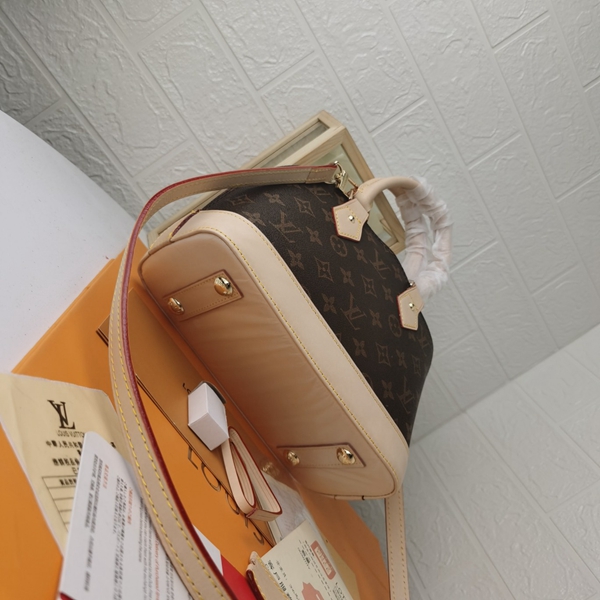 ルイヴィトンバッグ内部構造